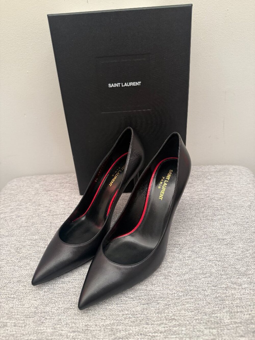 Yves Saint Laurent Anja 105 Escarpin Leather Pump EU 39